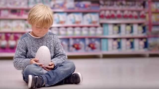 Play the Hatchimals video.